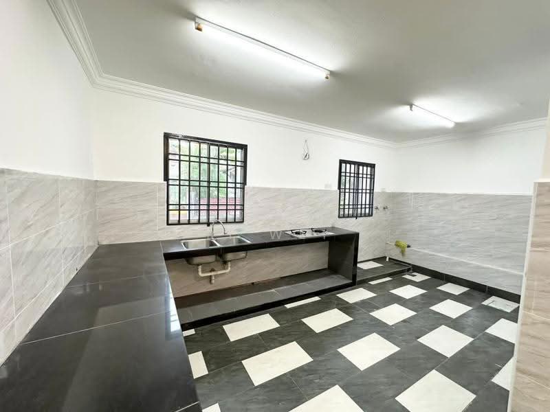 Rumah Teres 2-Tingkat untuk Disewa di Bukit Indah (Iskandar Puteri (Nusajaya)) - Li Wei - Kitchen - PropertyGuru.com.my