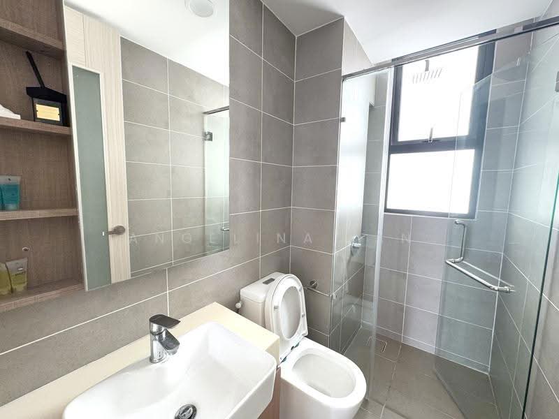 Kediaman Servis untuk Dijual di The M @ Medini Macrolink - Angelina Tan - Bathroom - PropertyGuru.com.my