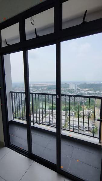 Service Residence for Sale at RESIDENSI IDAMAN RIA - Jin Teok - Balcony - PropertyGuru.com.my