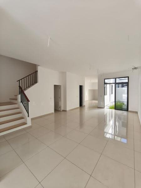 Cluster House for Sale in Eco Botanic (Iskandar Puteri (Nusajaya)) - Carmen Kang - Living Room - PropertyGuru.com.my