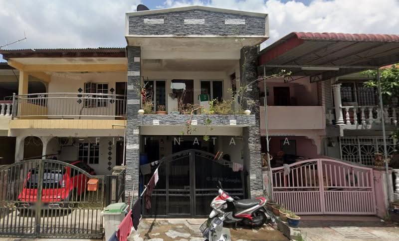 Rumah Teres 2-Tingkat untuk Dijual di Petaling Jaya (Selangor) - Fifi Natasya - Exterior - PropertyGuru.com.my