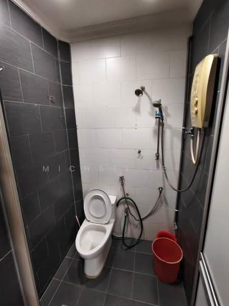 Rumah Teres 1-Tingkat untuk Disewa di Taman Subang Perdana (Seksyen U5) (Sungai Buloh) - Michael Lee - Bathroom - PropertyGuru.com.my