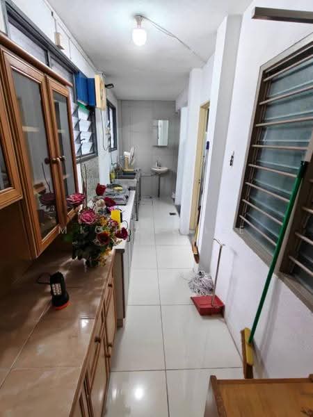 Rumah Teres 1-Tingkat untuk Disewa di Taman Subang Perdana (Seksyen U5) (Sungai Buloh) - Michael Lee - Kitchen - PropertyGuru.com.my