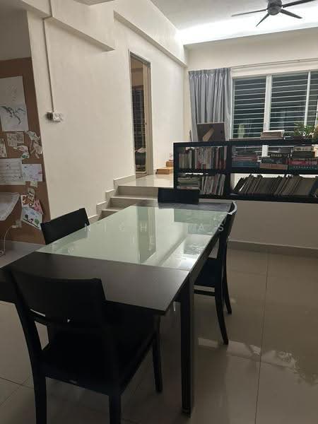 Condominium for Sale at Bayan Villa, Seri Kembangan - Nicholas Lew - Dining Room - PropertyGuru.com.my