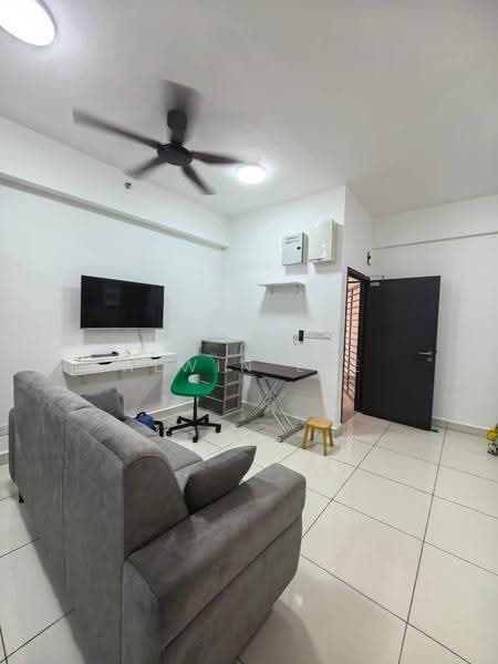 Kediaman Servis untuk Disewa di EDUSENTRAL - Alwin Lee - Living Room - PropertyGuru.com.my