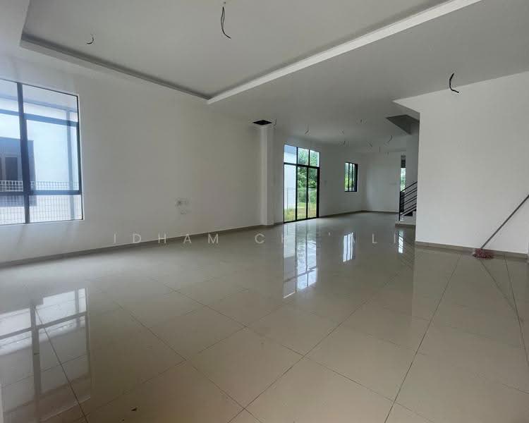 Semi-Detached House for Sale in Taman Bukit Setongkol Maju (Kuantan) - Idham Che'Ali - Living Room - PropertyGuru.com.my