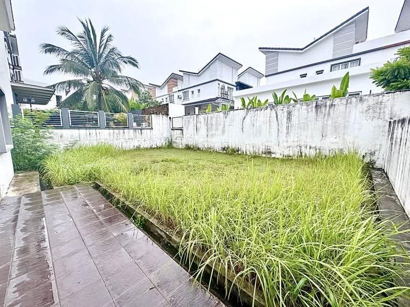 Rumah Berkembar untuk Dijual di Seksyen U10 (Shah Alam) - NORFADILAH ZAINUDDIN - Exterior - PropertyGuru.com.my