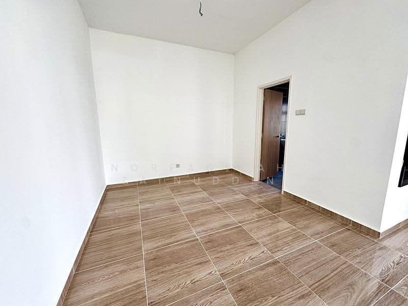 Rumah Berkembar untuk Dijual di Seksyen U10 (Shah Alam) - NORFADILAH ZAINUDDIN - Interior - PropertyGuru.com.my