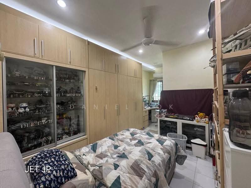 2-storey Terraced House for Sale in Bandar Bukit Tinggi 2 (Klang) - Daniel Kok - Bedroom - PropertyGuru.com.my