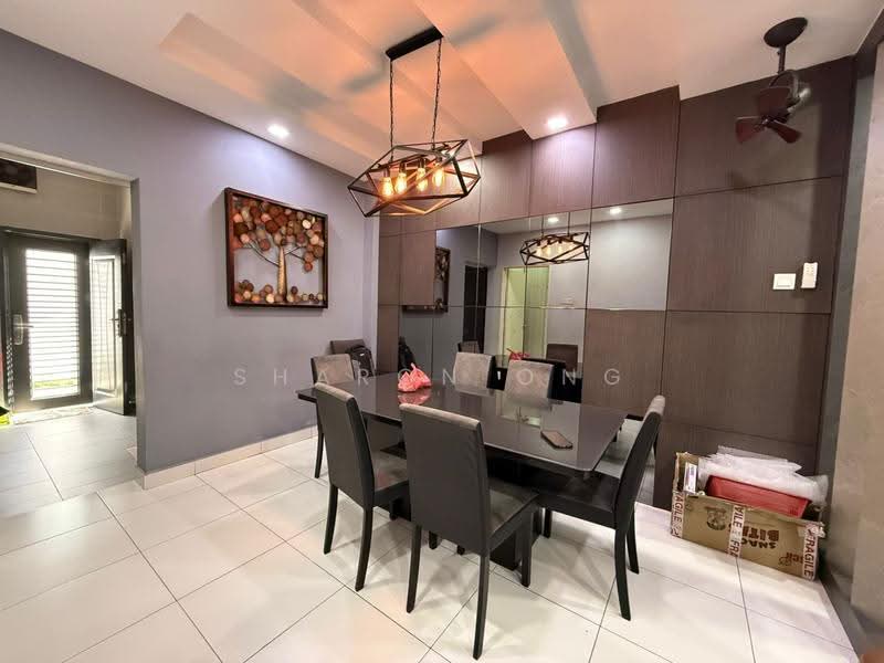 2-storey Terraced House for Sale in Taman Pulai Hijauan (Skudai) - Sharon Ong - Dining Room - PropertyGuru.com.my