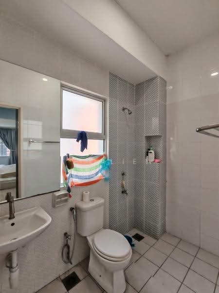 2-storey Terraced House for Rent in Taman Nusa Idaman (Iskandar Puteri (Nusajaya)) - Ken Liew - Bathroom - PropertyGuru.com.my