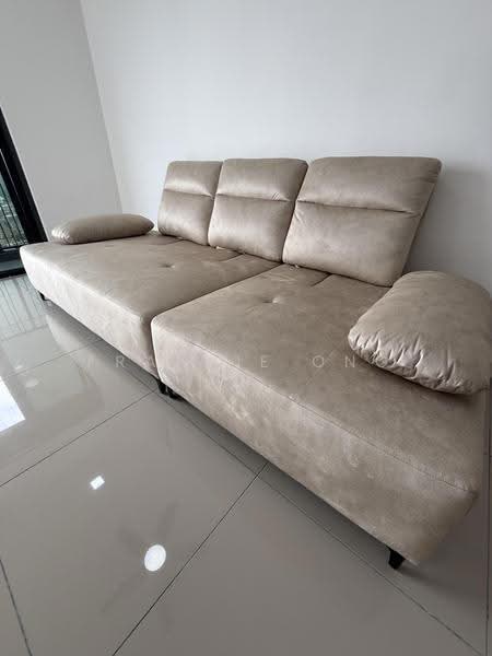 Kediaman Servis untuk Disewa di M Arisa - Frankie Ong - Living Room - PropertyGuru.com.my