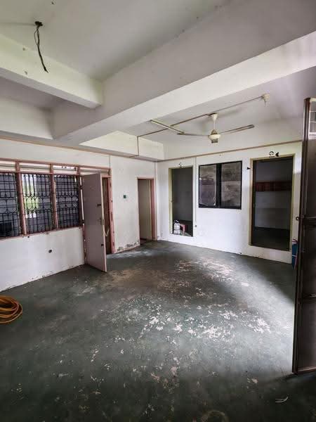 Shop for Sale in Taman Molek (Johor Bahru) - VK Hng - PropertyGuru.com.my