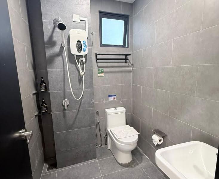Kediaman Servis untuk Disewa di Neu Suites - Yan Zi - Bathroom - PropertyGuru.com.my