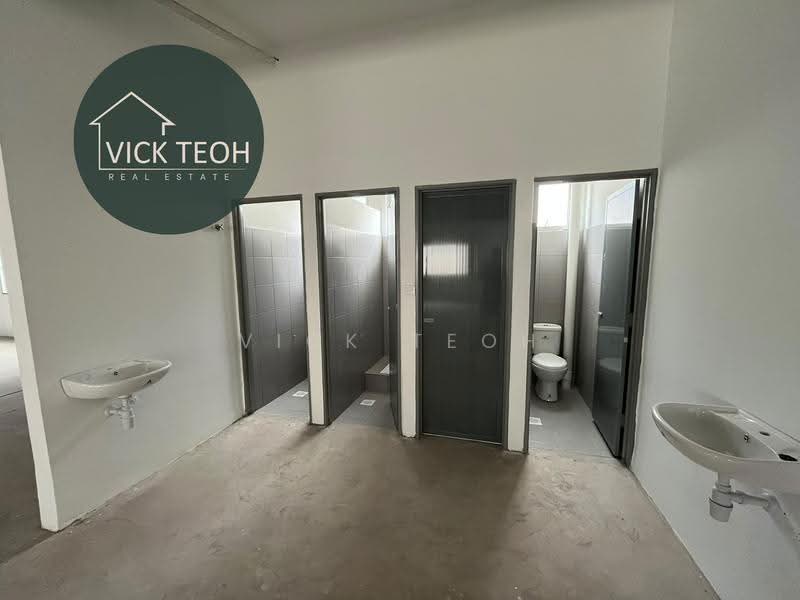Kilang untuk Disewa di Simpang Ampat (Penang) - Vick Teoh - Bathroom - PropertyGuru.com.my
