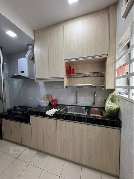 2-storey Terraced House for Sale in Bandar Botanic (Klang) - Daniel Kok - Kitchen - PropertyGuru.com.my