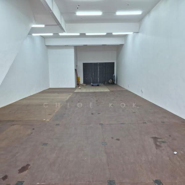 Shop for Rent in Bandar Country Homes (Rawang) - Chloe Kok - Interior - PropertyGuru.com.my
