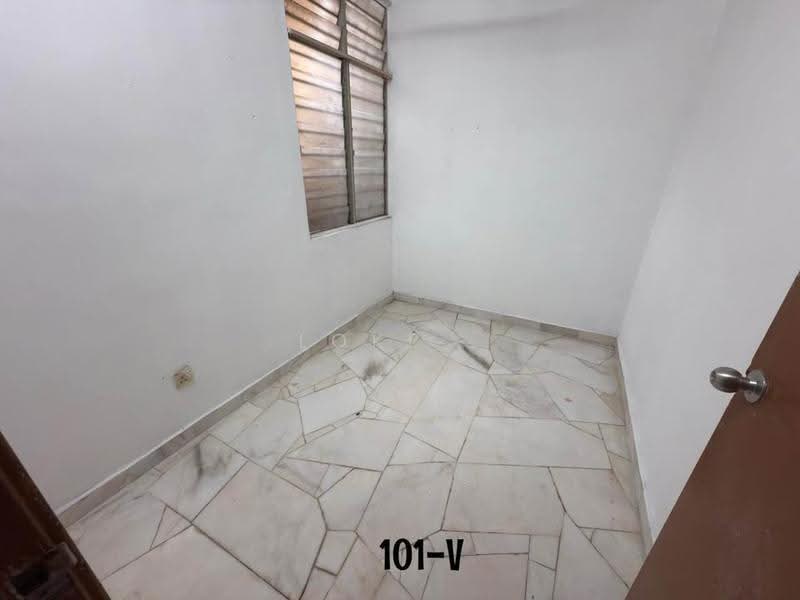 Rumah Teres 1-Tingkat untuk Dijual di Bukit Raja (Selangor) - Loke . - Interior - PropertyGuru.com.my