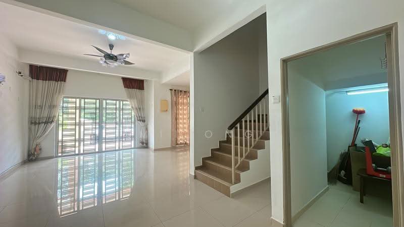 Rumah Teres 2-Tingkat untuk Dijual di Ayer Keroh (Melaka) - Mii Ong - Living Room - PropertyGuru.com.my