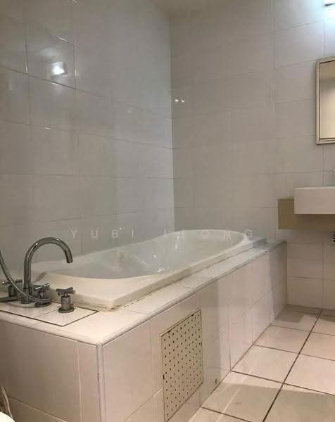 Kediaman Servis untuk Disewa di Solaris Dutamas - Yubi Leong - Bathroom - PropertyGuru.com.my