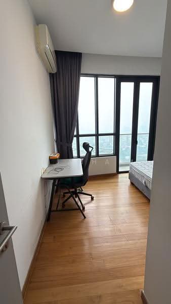 Service Residence for Rent at KL Gateway Premium Residences - Sujatha M - Study - PropertyGuru.com.my