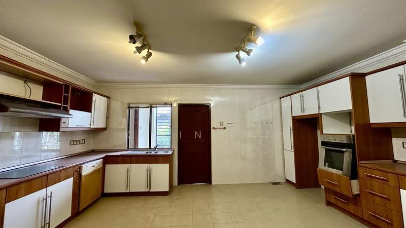 Bungalow House for Sale in Taman U Thant (Ampang) - Kevin Yai - Kitchen - PropertyGuru.com.my