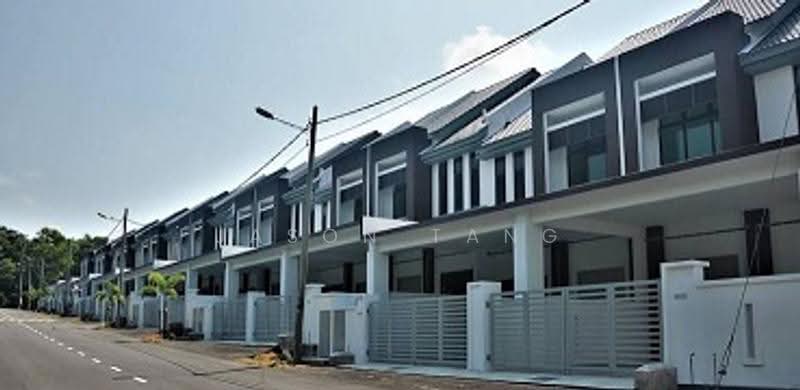 2-storey Terraced House for Sale in Taman Cheng Setia (Cheng) - Jason Tang - Exterior - PropertyGuru.com.my