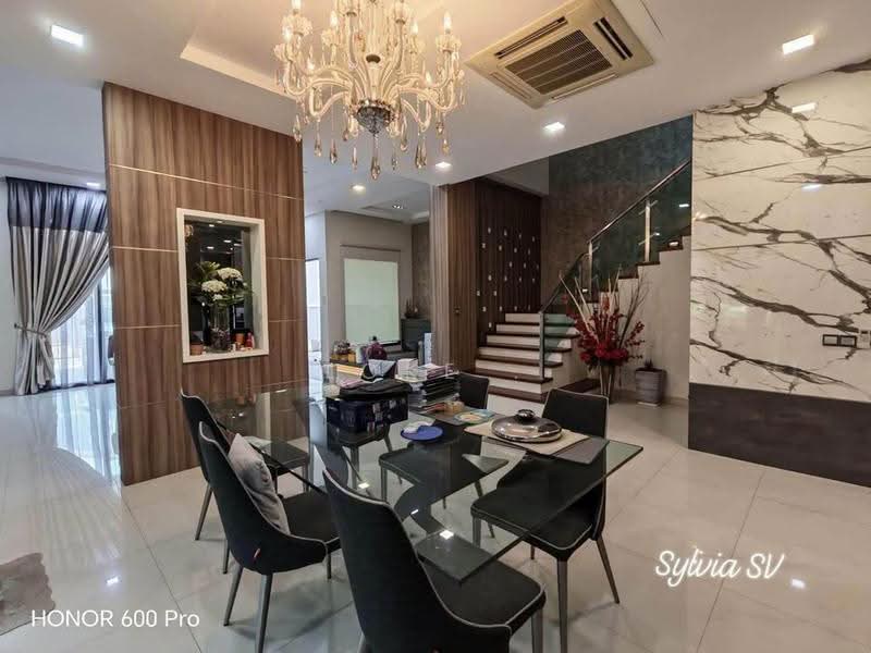 Semi-Detached House for Sale in Setia Damai (Setia Alam) - Loke . - Dining Room - PropertyGuru.com.my