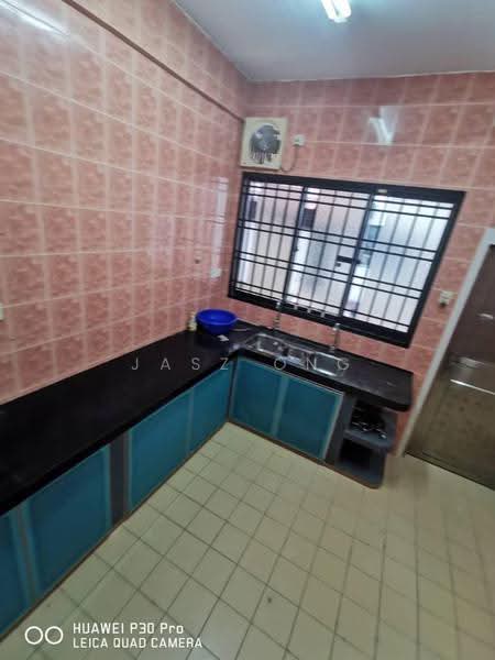 2-storey Terraced House for Sale in Taman Setia Indah (Tebrau) - Jasz Ong - Kitchen - PropertyGuru.com.my