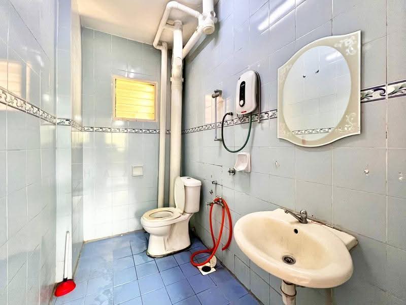 Apartment for Sale at Vista Lavender - Hazlin Miswan - Bathroom - PropertyGuru.com.my