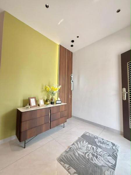 2-storey Terraced House for Sale in Batu Pahat (Johor) - Lee Kee - Entrance - PropertyGuru.com.my