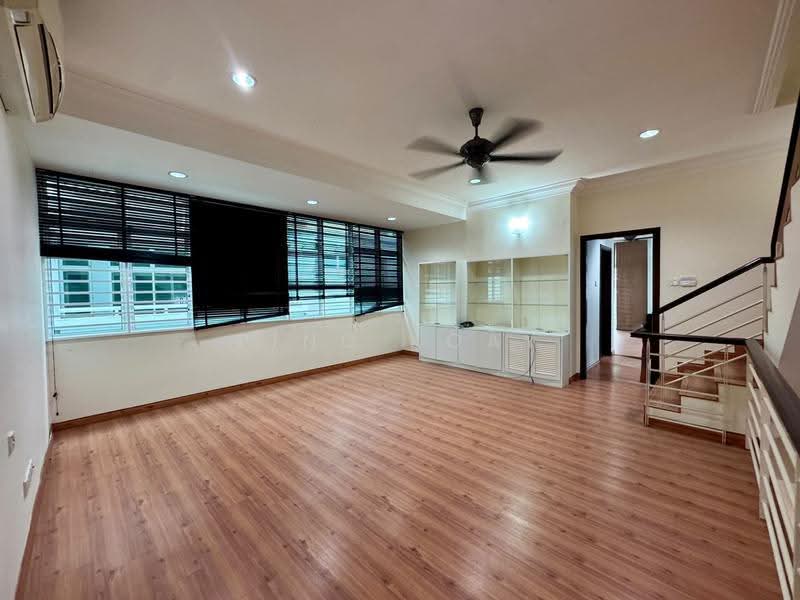Semi-Detached House for Rent in Pulau Tikus (George Town) - Ping Koay - Living Room - PropertyGuru.com.my