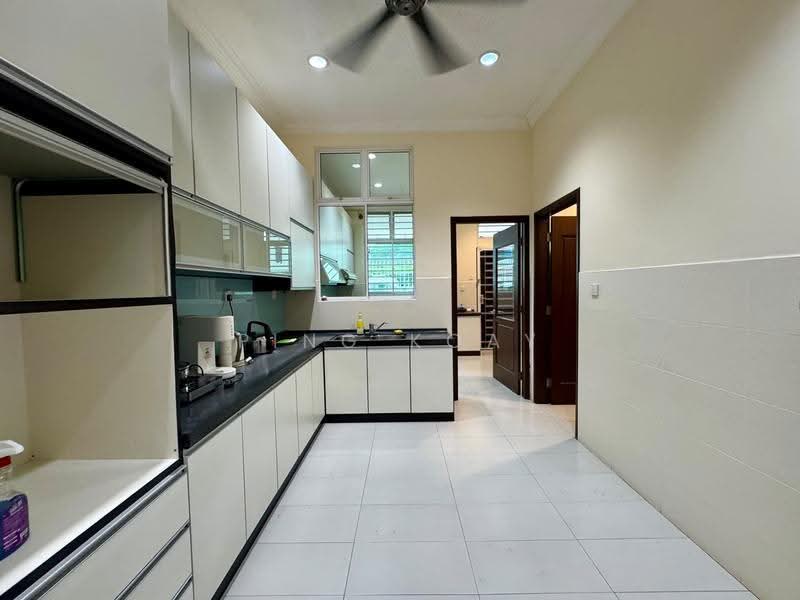 Semi-Detached House for Rent in Pulau Tikus (George Town) - Ping Koay - Kitchen - PropertyGuru.com.my