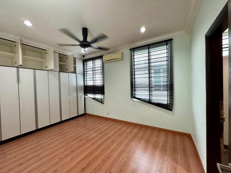 Semi-Detached House for Rent in Pulau Tikus (George Town) - Ping Koay - Bedroom - PropertyGuru.com.my