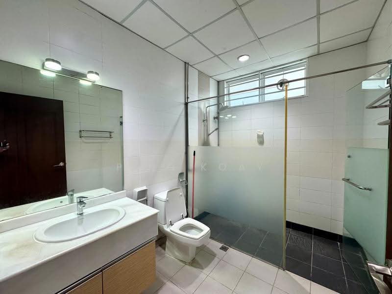 Semi-Detached House for Rent in Pulau Tikus (George Town) - Ping Koay - Bathroom - PropertyGuru.com.my