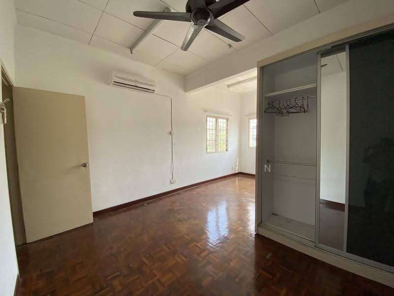 2-storey Terraced House for Rent in Usj 20 (Subang Jaya) - Evelyn Tan - Bedroom - PropertyGuru.com.my