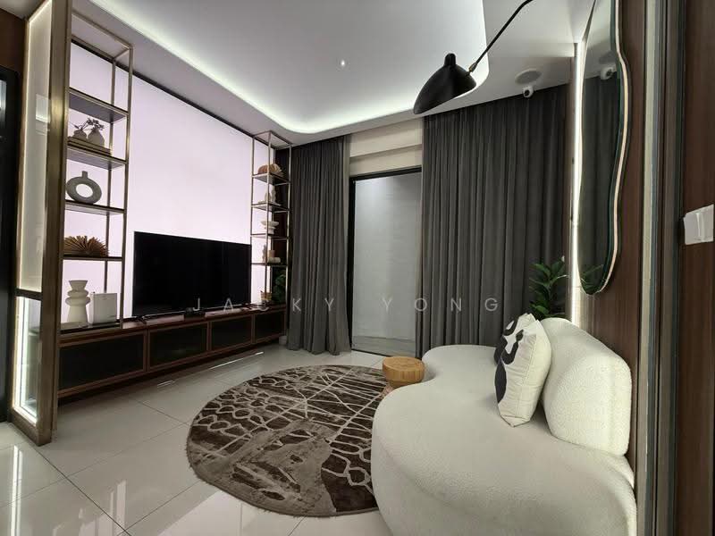 Kediaman Servis untuk Dijual di Avantro Residences - Jacky Yong - Living Room - PropertyGuru.com.my