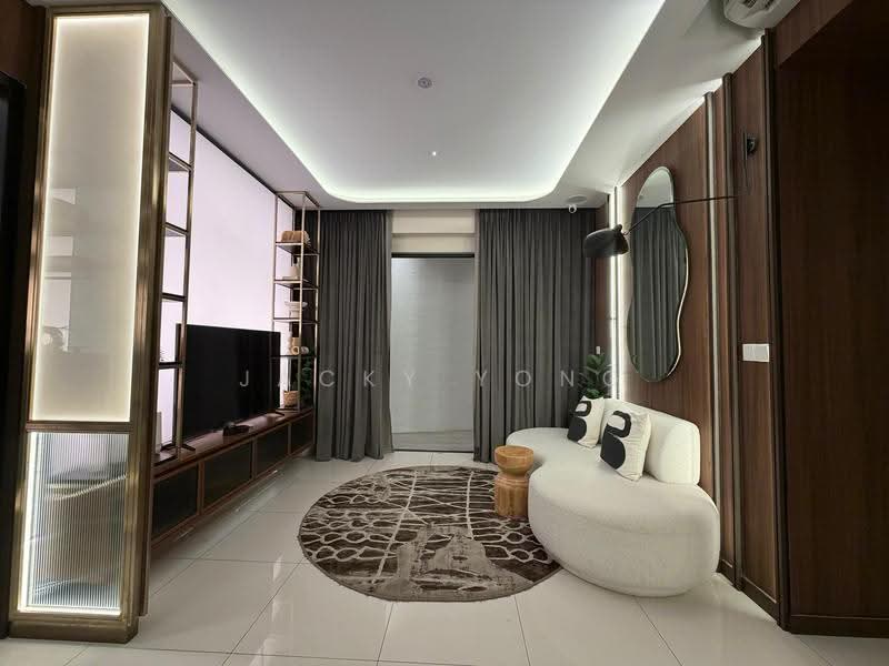 Kediaman Servis untuk Dijual di Avantro Residences - Jacky Yong - Living Room - PropertyGuru.com.my