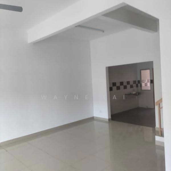 Rumah Teres untuk Dijual di Sungai Buloh (Selangor) - Wayne Lai - Living Room - PropertyGuru.com.my