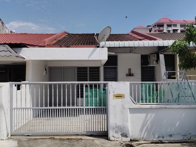 1-storey Terraced House for Sale in Taman Iping (Batu Maung) - Pen Teo - Exterior - PropertyGuru.com.my