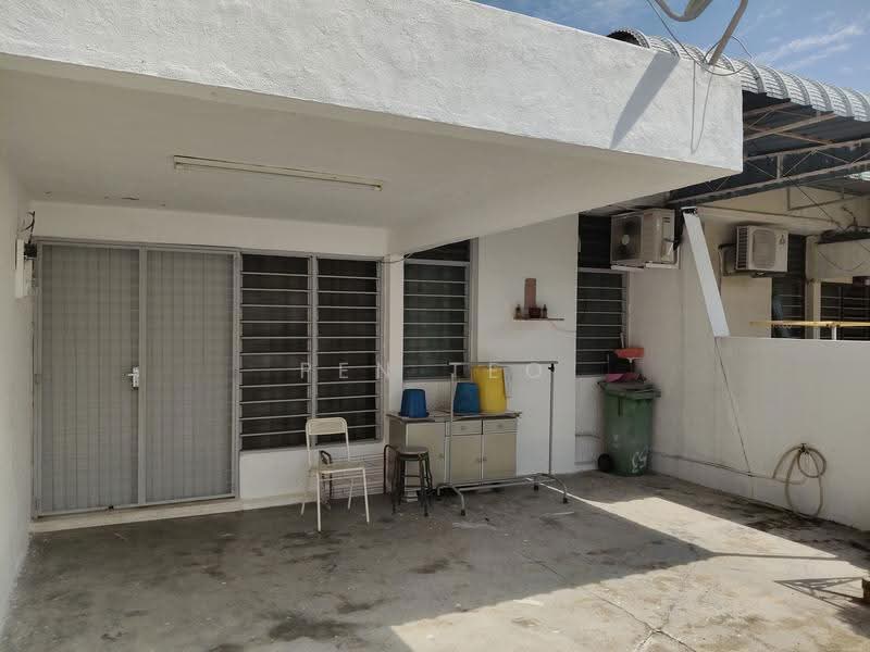 1-storey Terraced House for Sale in Taman Iping (Batu Maung) - Pen Teo - Exterior - PropertyGuru.com.my