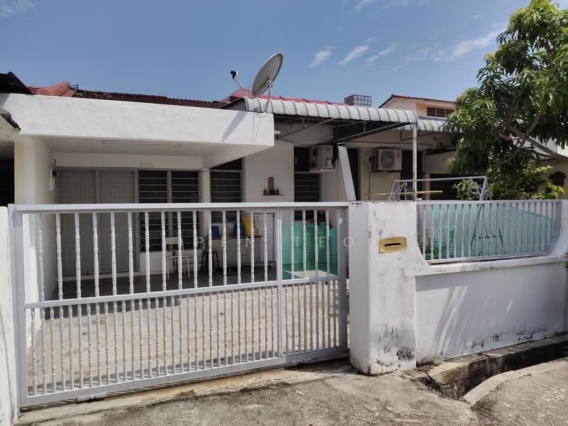 1-storey Terraced House for Sale in Taman Iping (Batu Maung) - Pen Teo - Exterior - PropertyGuru.com.my
