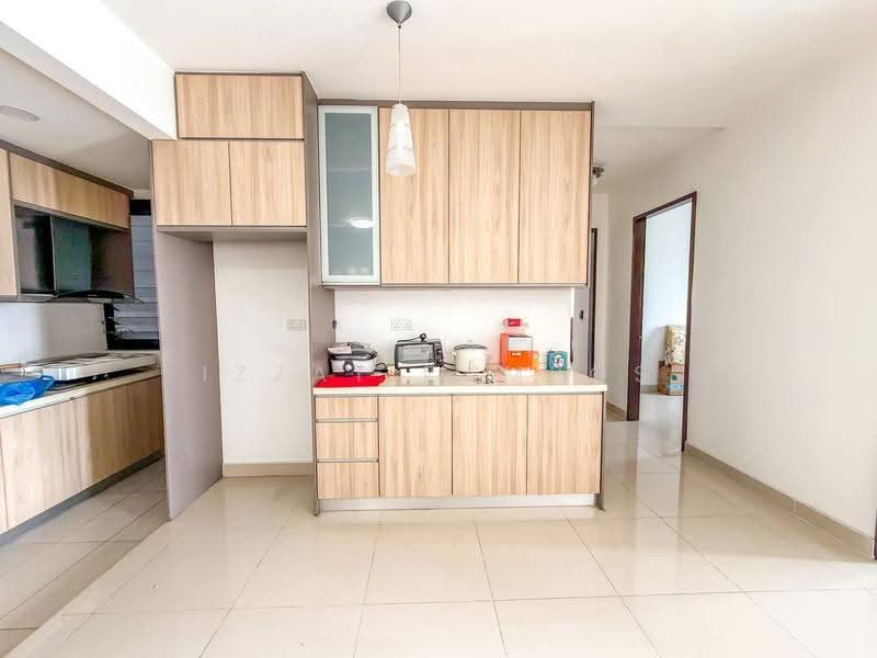 Condominium for Sale at Ken Rimba Condominium 1 - Izzat Zamros - Kitchen - PropertyGuru.com.my