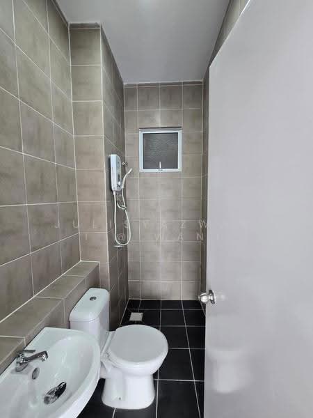 Condominium for Rent at Pangsapuri D'Ruby - Julisyazwani @ Wani - PropertyGuru.com.my