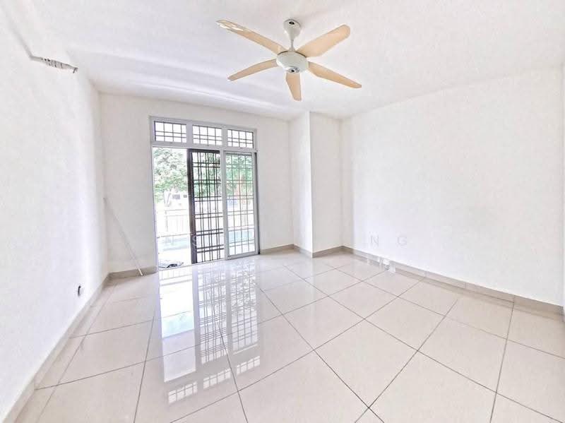 2-storey Terraced House for Sale in Taman Nusa Idaman (Iskandar Puteri (Nusajaya)) - Anson Hiong - Living Room - PropertyGuru.com.my