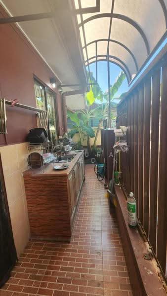 2-storey Terraced House for Sale in Cahaya Spk (Shah Alam) - Adzura Zamedin - Kitchen - PropertyGuru.com.my