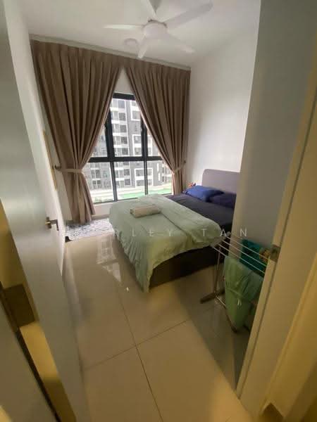 Kediaman Servis untuk Disewa di Suria Garden - Shirley Tan - Bedroom - PropertyGuru.com.my
