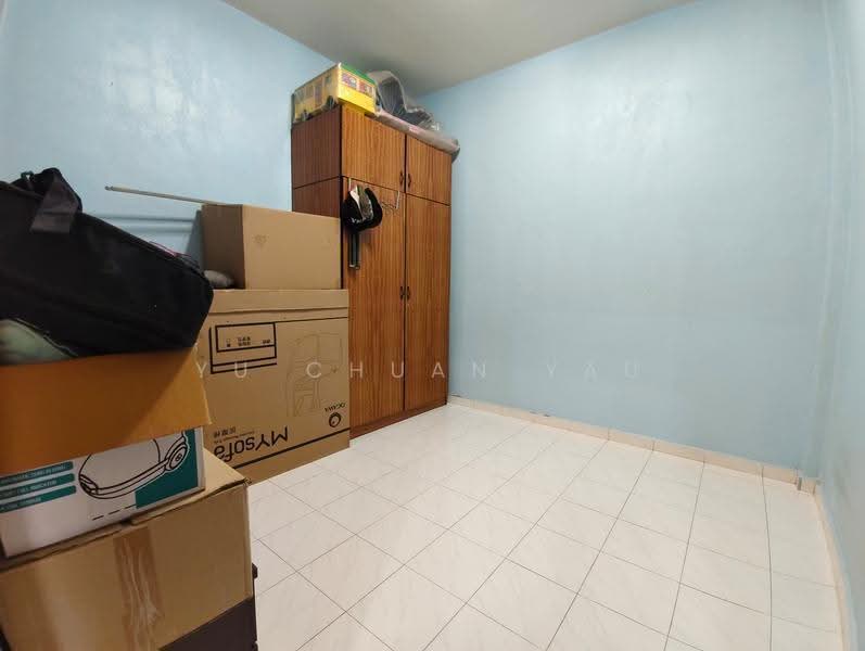 Flat for Sale at Taman Cheng Ria - Yu Chuan Yau - Interior - PropertyGuru.com.my