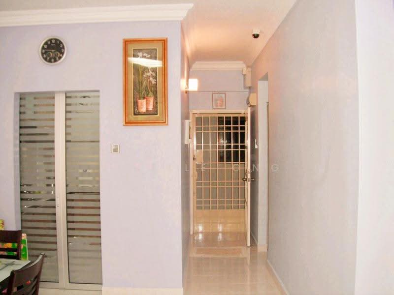Pangsapuri untuk Disewa di Asia Heights - Jinelle Ong - Corridor - PropertyGuru.com.my