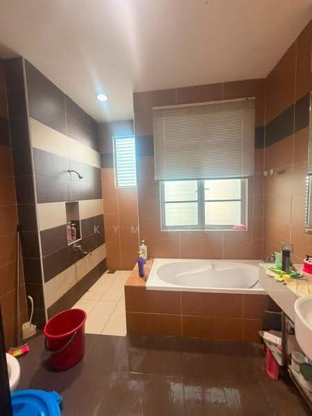 Semi-Detached House for Sale in Kulai (Johor) - Kym Kee - Bathroom - PropertyGuru.com.my